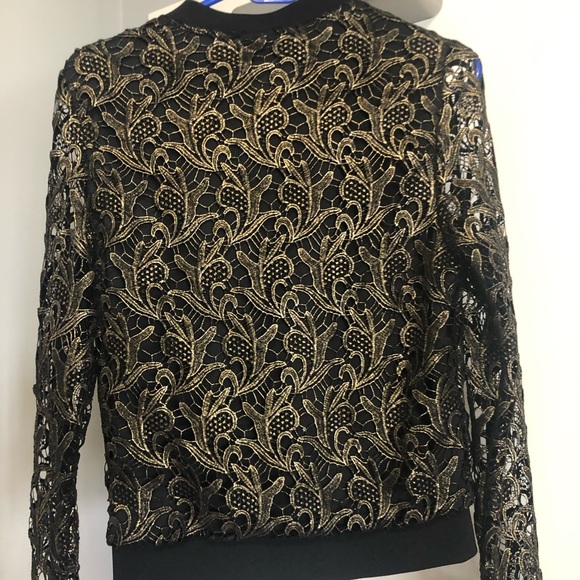Black and gold floral lace top - Picture 2 of 4